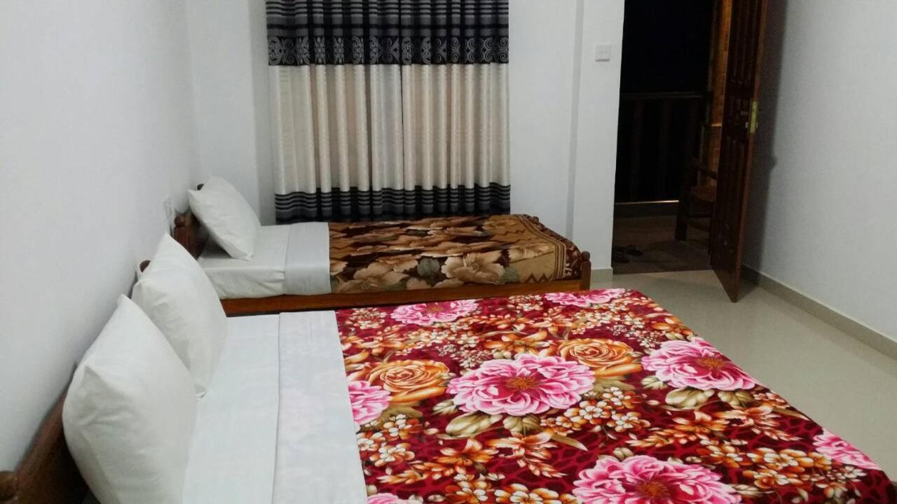 Tea Breeze Motel Nallathanniya Luaran gambar