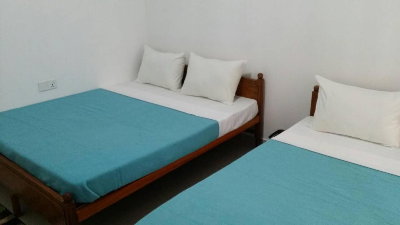 Tea Breeze Motel Nallathanniya Luaran gambar